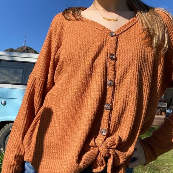 Tillys orange button up top - Picture 4 of 5